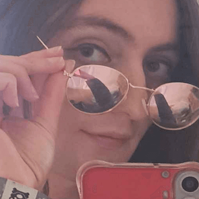 Izzy E avatar