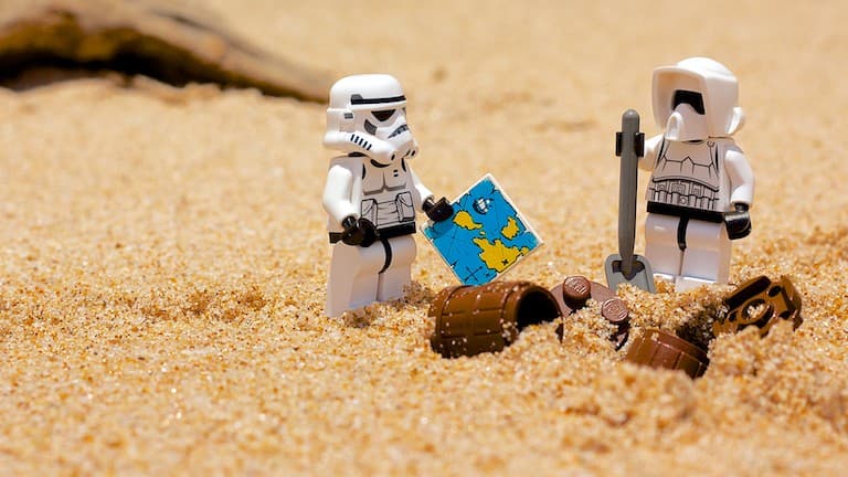 STAR WARS: LOST TREASURES