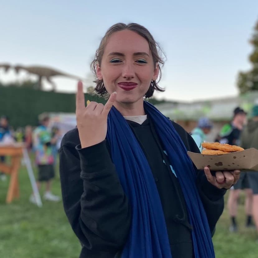 Meadoe Richards avatar