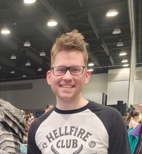 Skretch the DM avatar