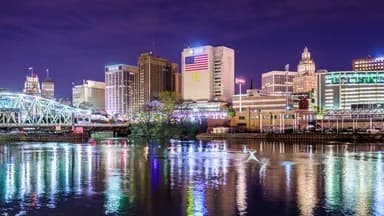 Vampire the Masquerade: Newark by Night